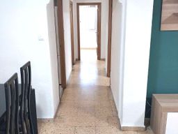 Pasillo de un Piso en el barrio de Na Rovella en Valencia