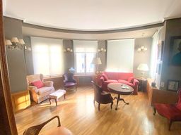 Salón en gran piso señorial en Calle de Escolano, Valencia