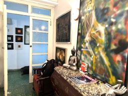 Recibidor en piso en la calle san Vicente Mártir de Valencia