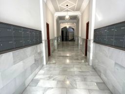 Portería de un edificio señorial en el barrio de la Pechina en Valencia