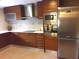 Cocina en piso en Puçol / Puzol