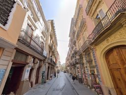 Calle Quart, Ciutat Vella en el barrio de El Carme, El Pilar en Valencia