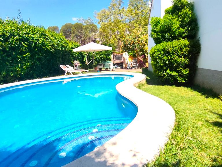 Piscina en Chalet de Godelleta